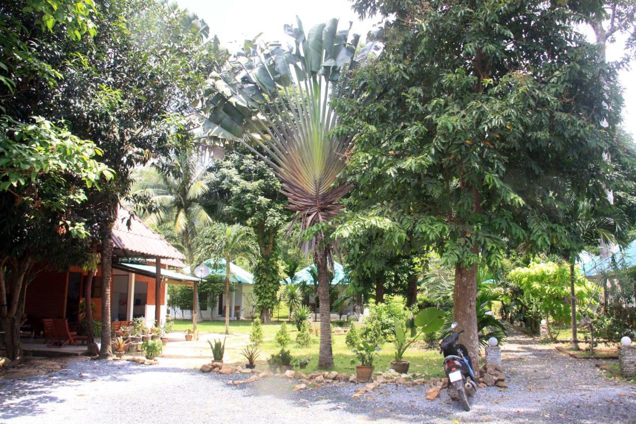 Tropical Paradise Leelawadee Resort 象岛 外观 照片
